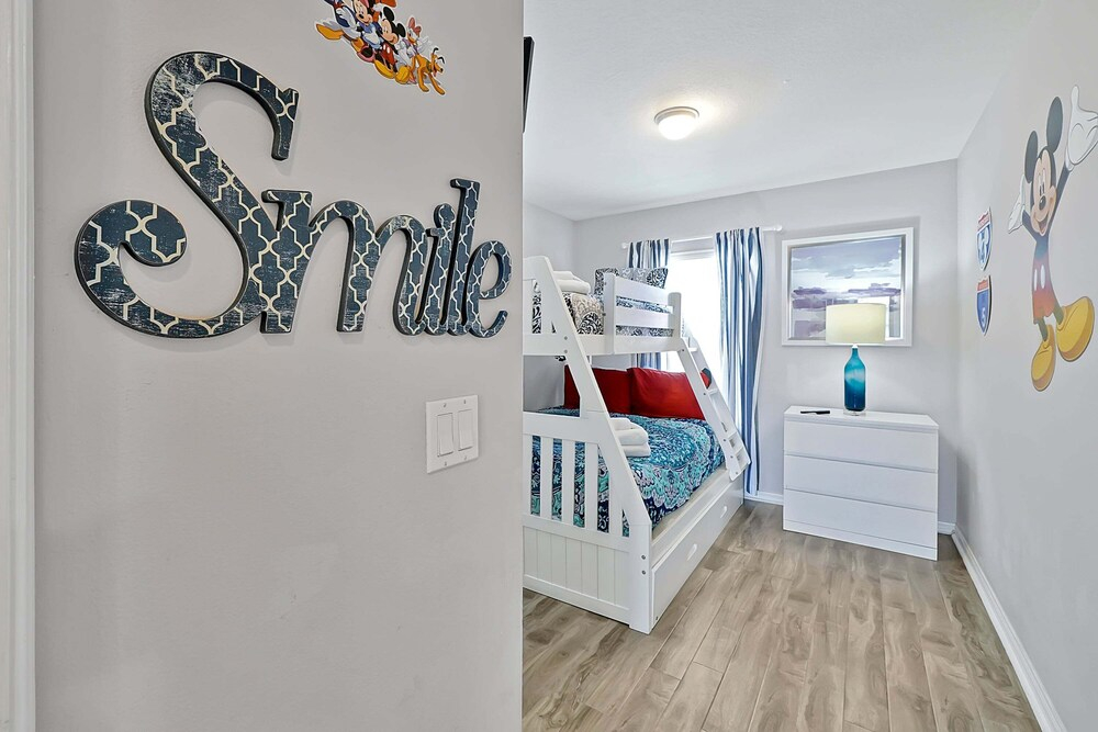 Encantada Resort - Spacious 3-Bedroom Villa with Private Pool Near Disney