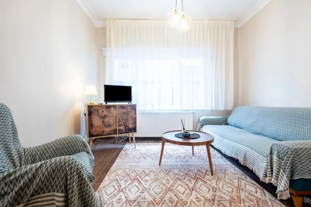 Lovely Flat in Beyoglu near Public Transportation