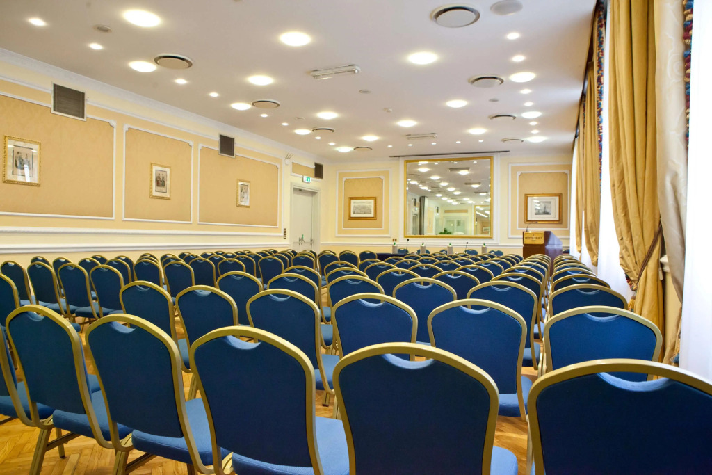Hotel Bristol Palace