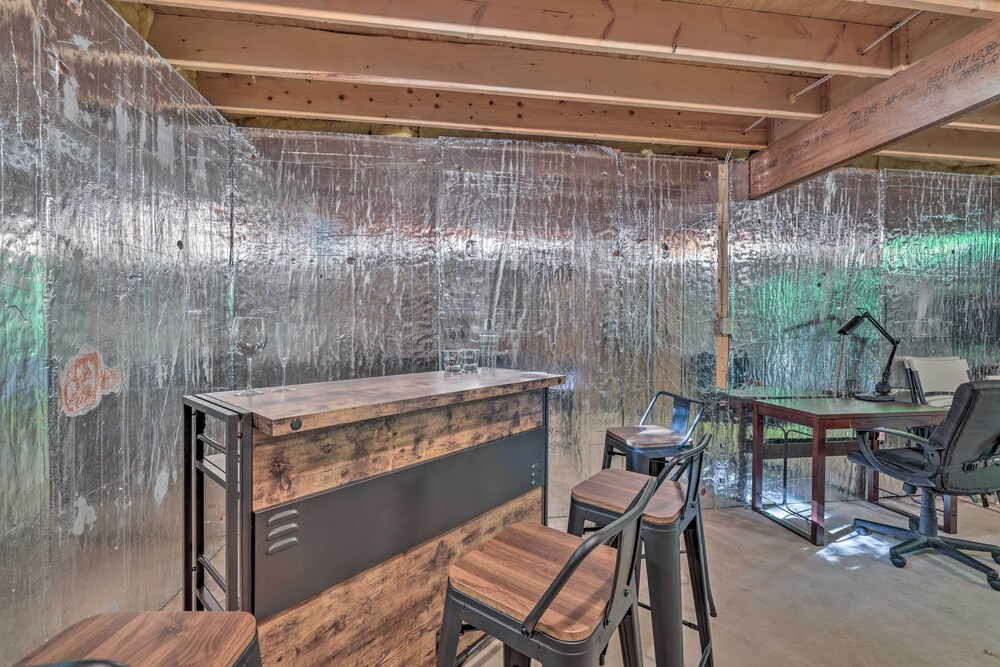 Pocono Lake Home w/ Game Room, Fire Pit & Hot Tub