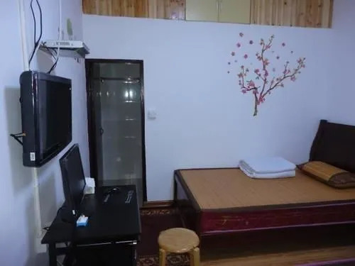 Youjian Xiaozhu Hostel
