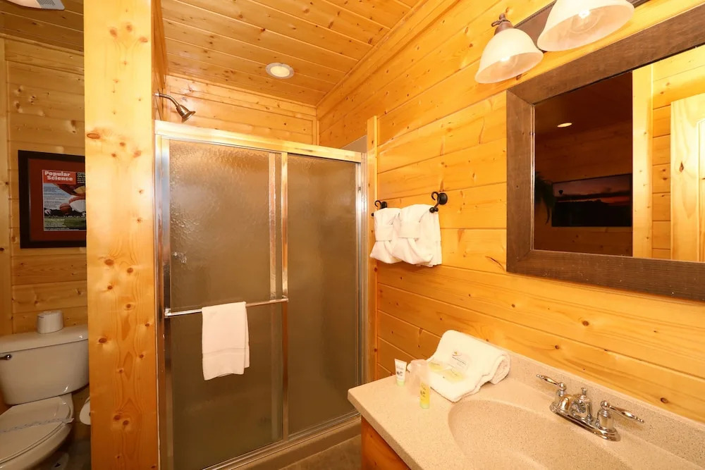 Up Up  Away - Two Bedroom Cabin