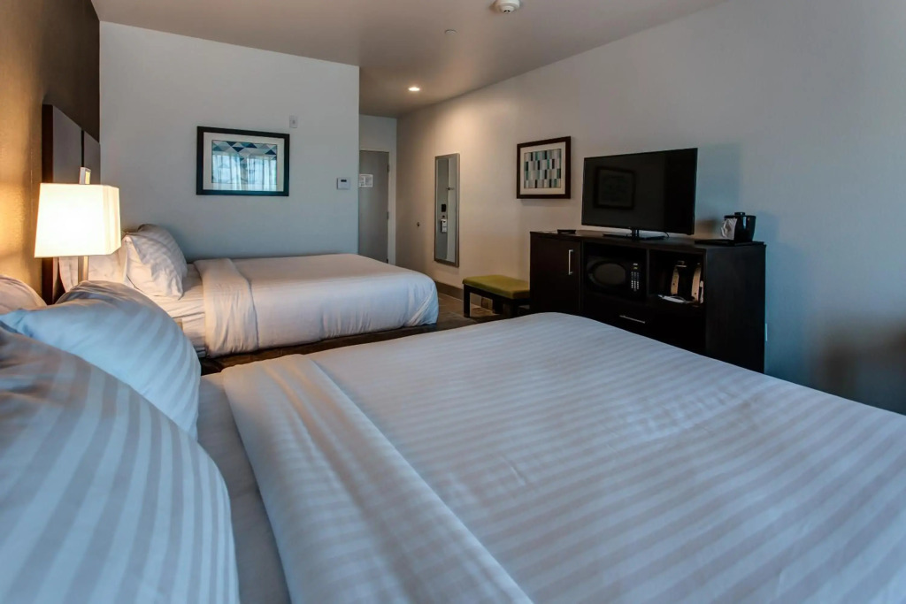 Holiday Inn Express & Suites Gatesville - N. Ft Hood by IHG