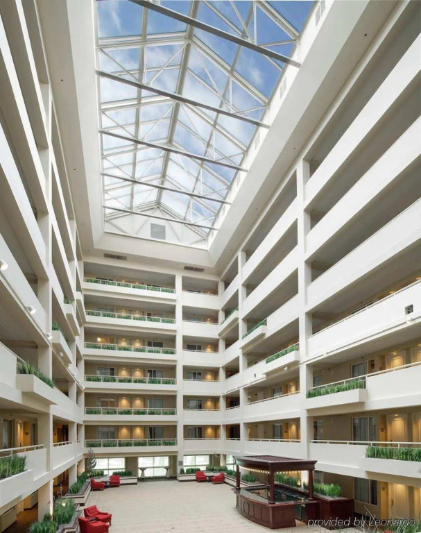 Embassy Suites by Hilton Boston Waltham