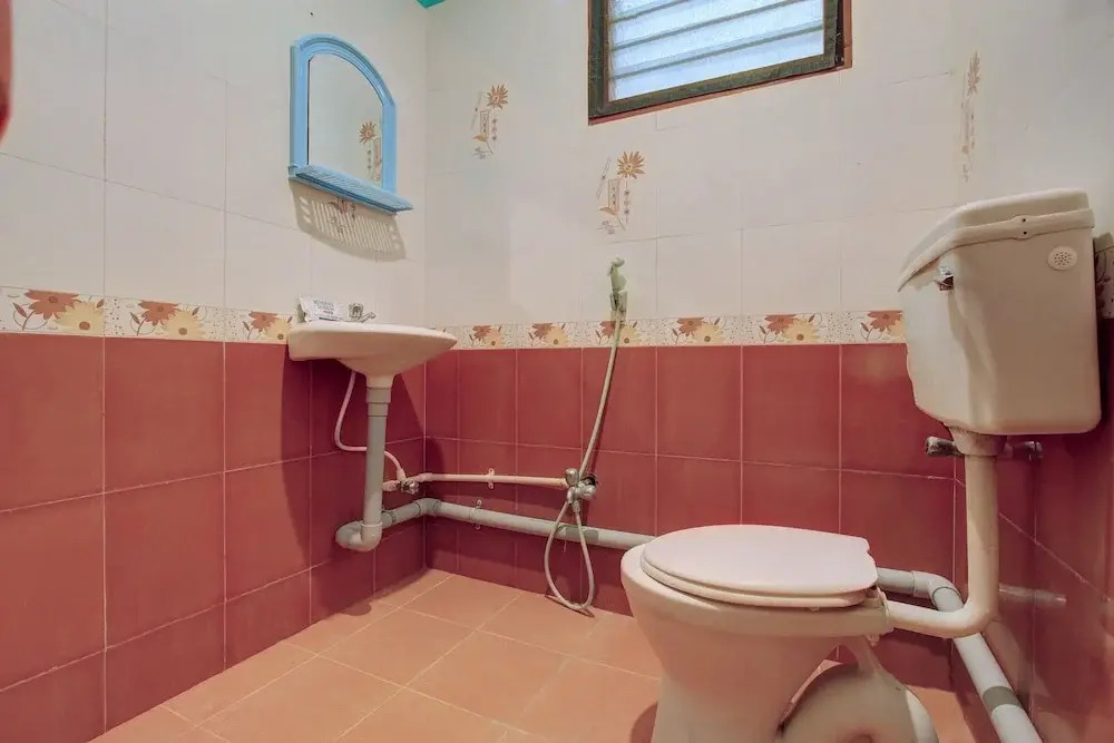 OYO 24540 Veera Amohaa Service Apartments