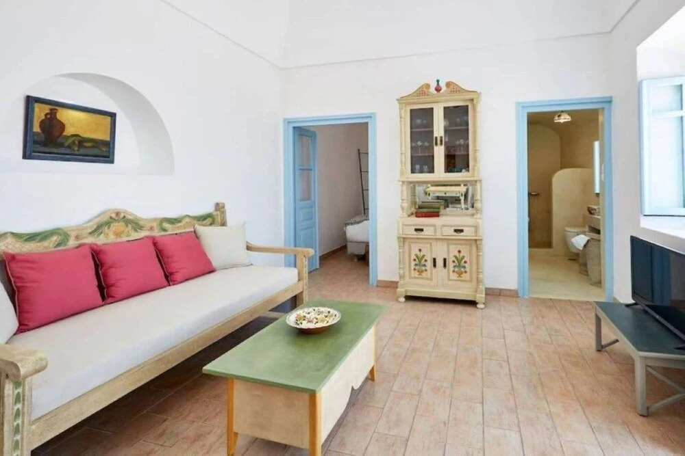 Melpomeni's cycladic house with terrace