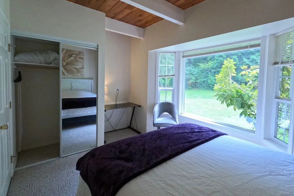 Sea La Vie Rare Peaceful Hidden Gem