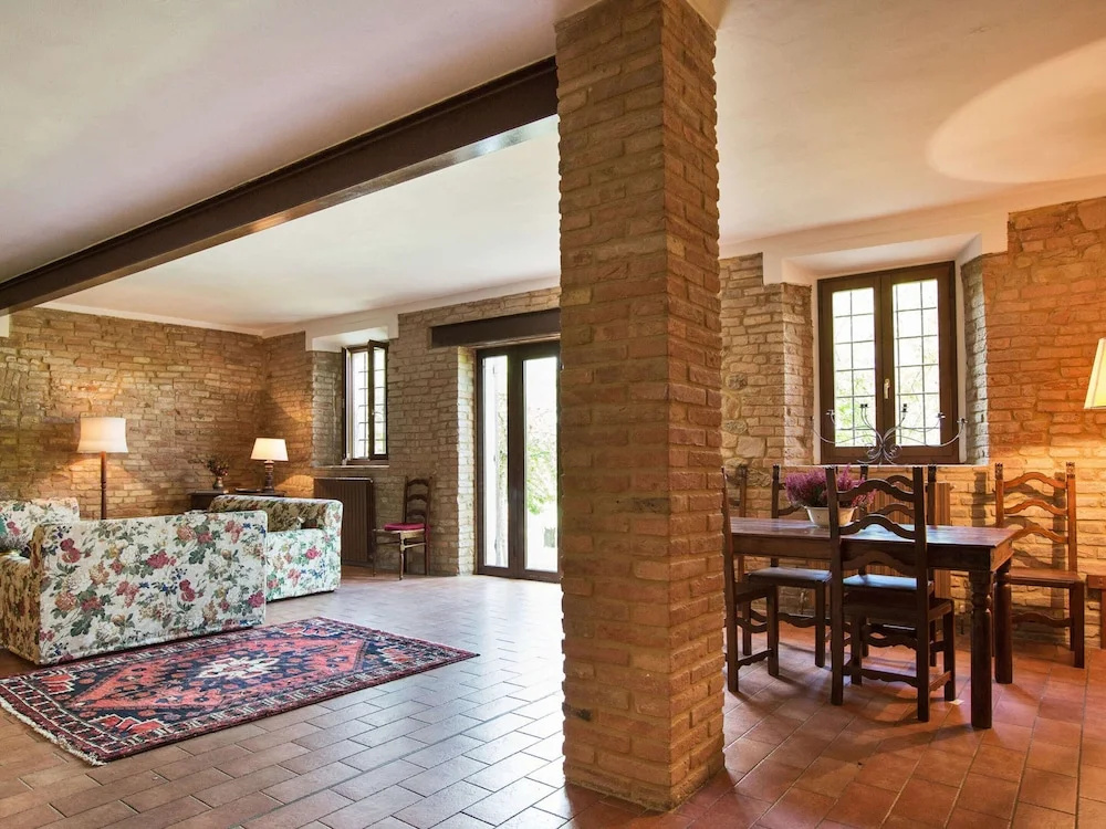 Luxurious Villa in Tabiano Castello with Swimming Pool