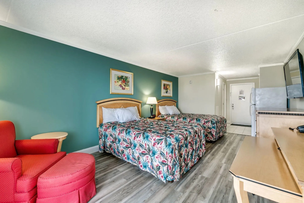 Sea Hawk Motel