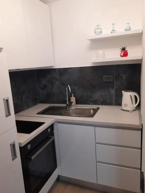 Apartman sa lođom 2+2