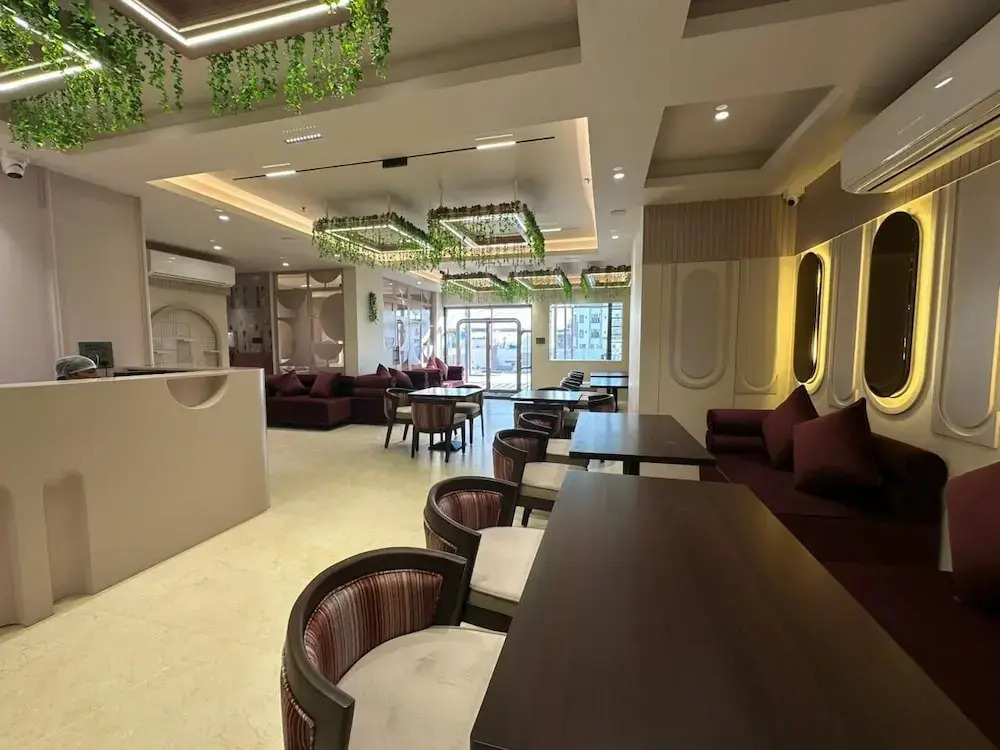 Zip by Spree Hotels R Group Kota - Near Coaching Hub & Oxy Park