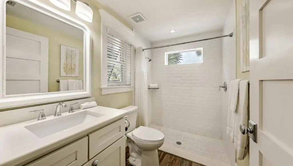 Canal Upper-Gorgeous 3 bed 3 bath near SK Village