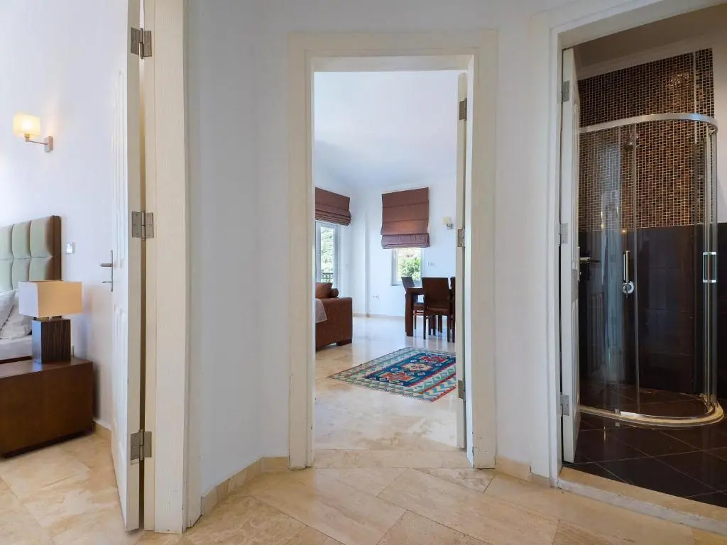 Hideaway Penthouse Apartment