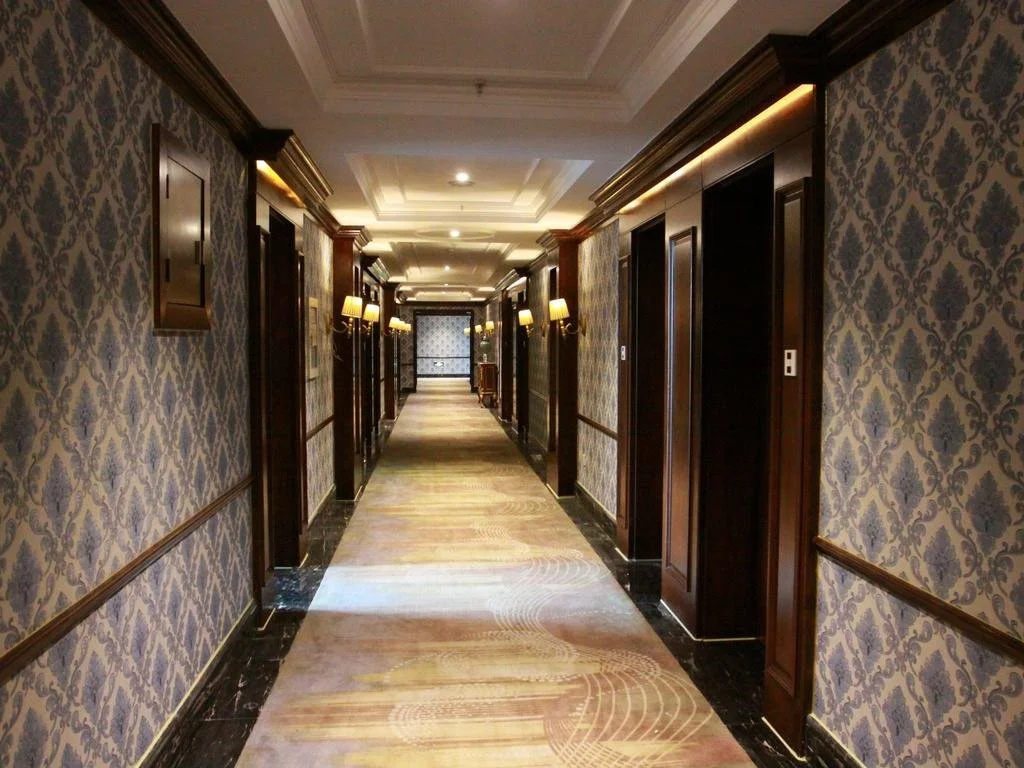 Four Seasons Fashion Hotel (Yongkang South Railway Station Xijinqiao Pedestrian Street)