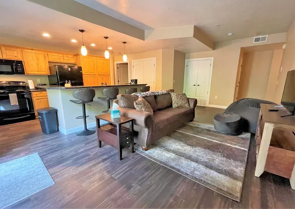3-Bedroom Condo in the Heart of the City