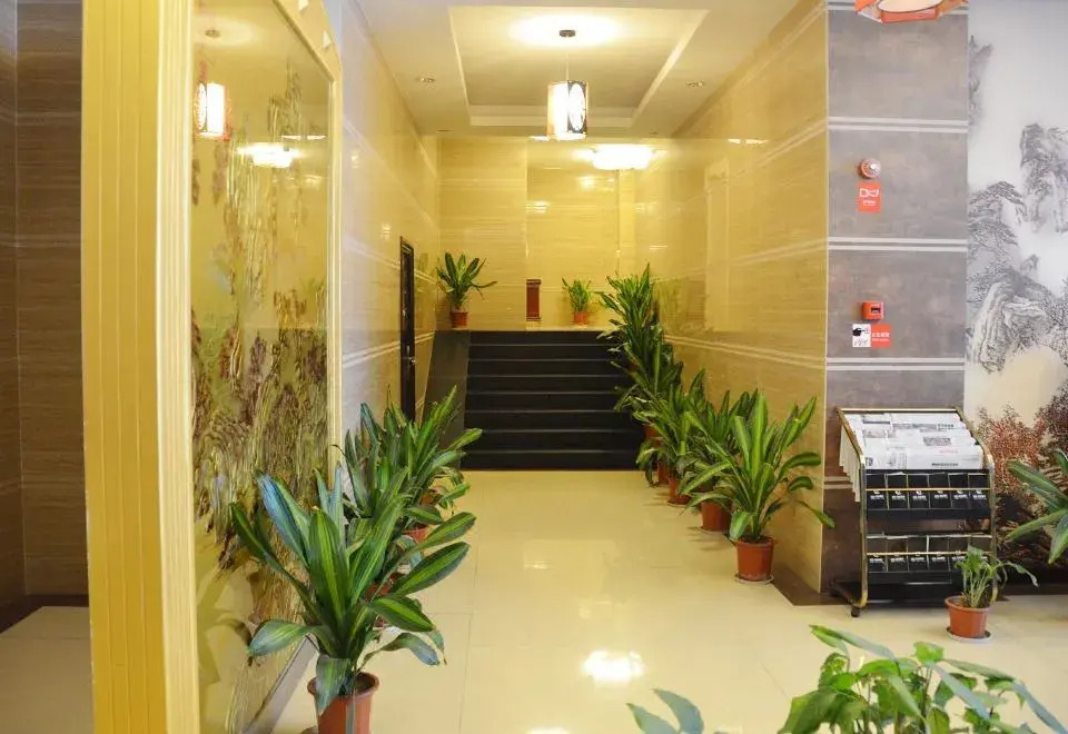 Xichang Mingdian Xiangrui Hotel (Yuecheng Plaza)