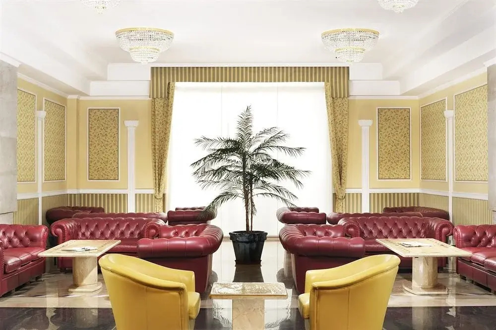 Grand Hotel Plaza