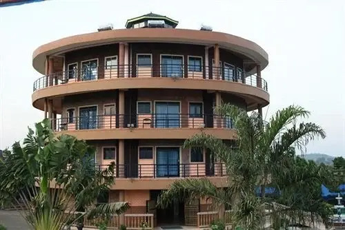 Tooro Royal Cottages