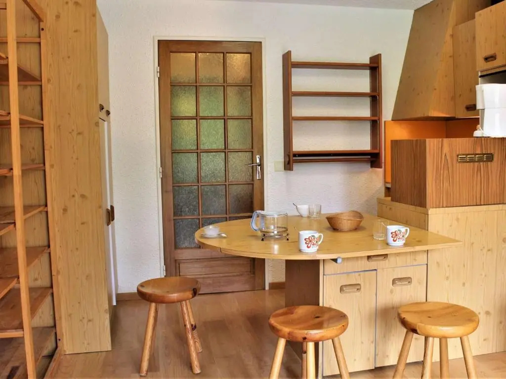 Appartement Risoul, 1 pièce, 4 personnes - FR-1-330-58