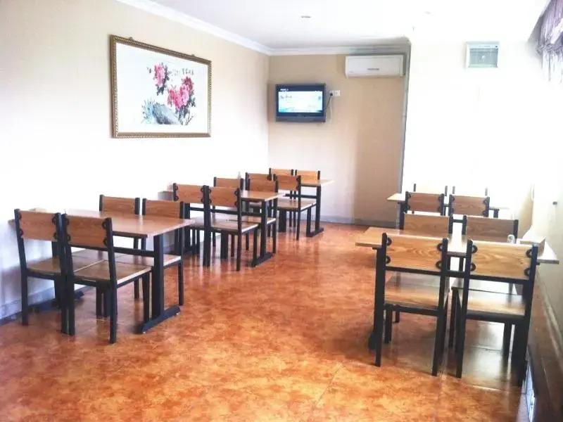 GreenTree Inn Shandong Jinan Suncun New District Express Hotel