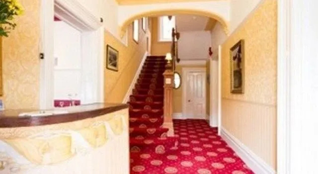Wyvern Hotel