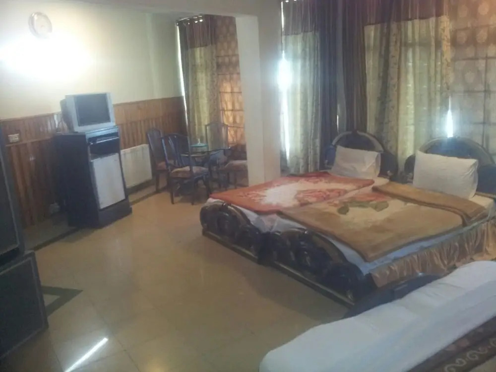 Move-N-Pick Murree