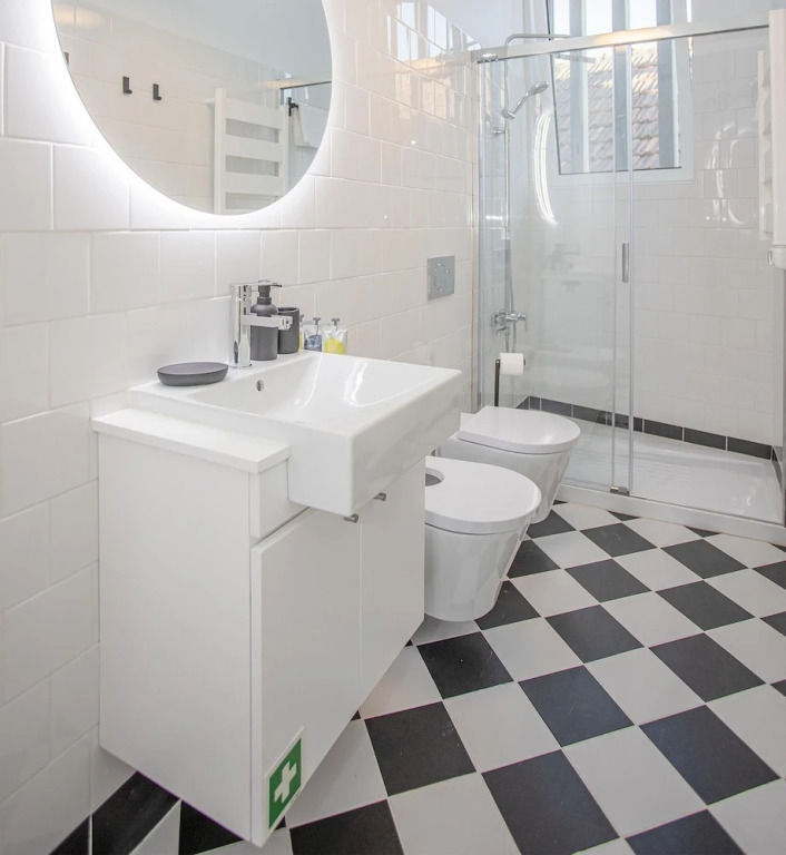Liiiving in Porto - Art Design Apartment