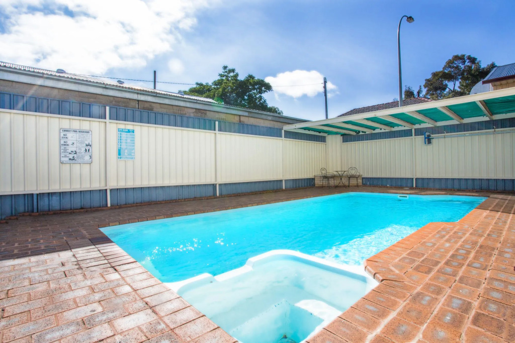 Cowra Motor Inn