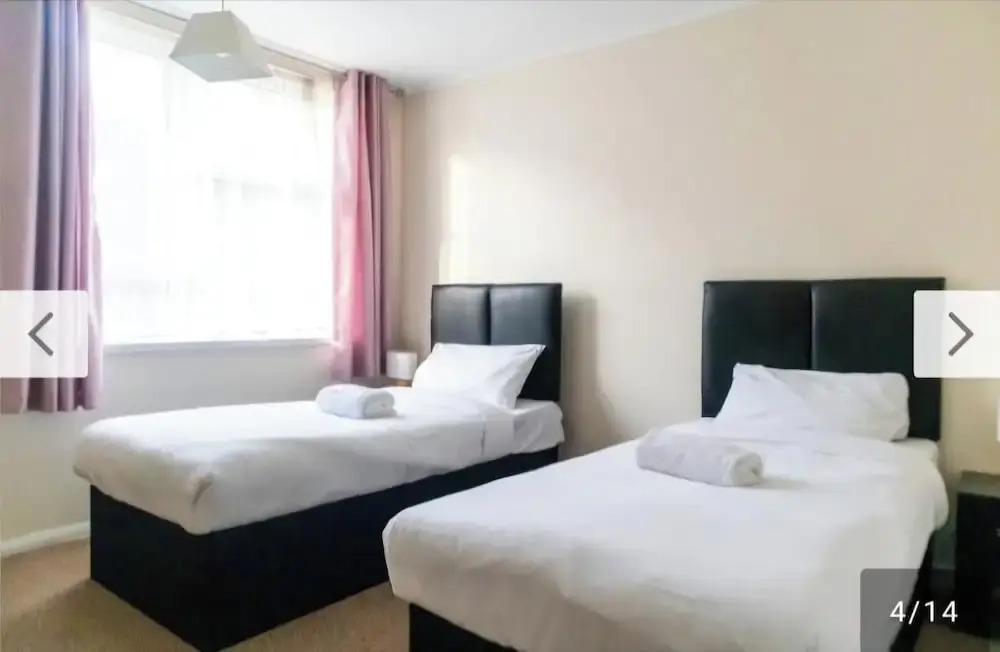 A 2-comfortable Bedroom Apartment