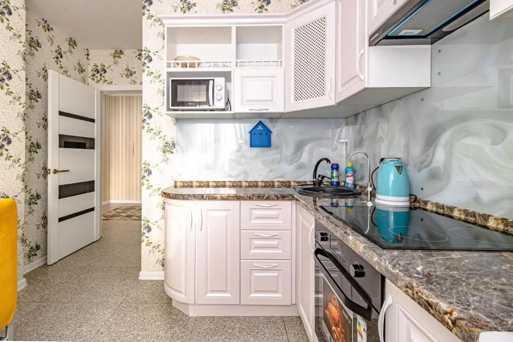 "7 Ja-41" Apartment