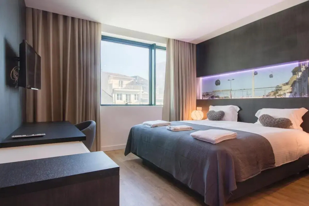 NEW! Apartamento Galé (wifi, estacionamento, elevador) 418