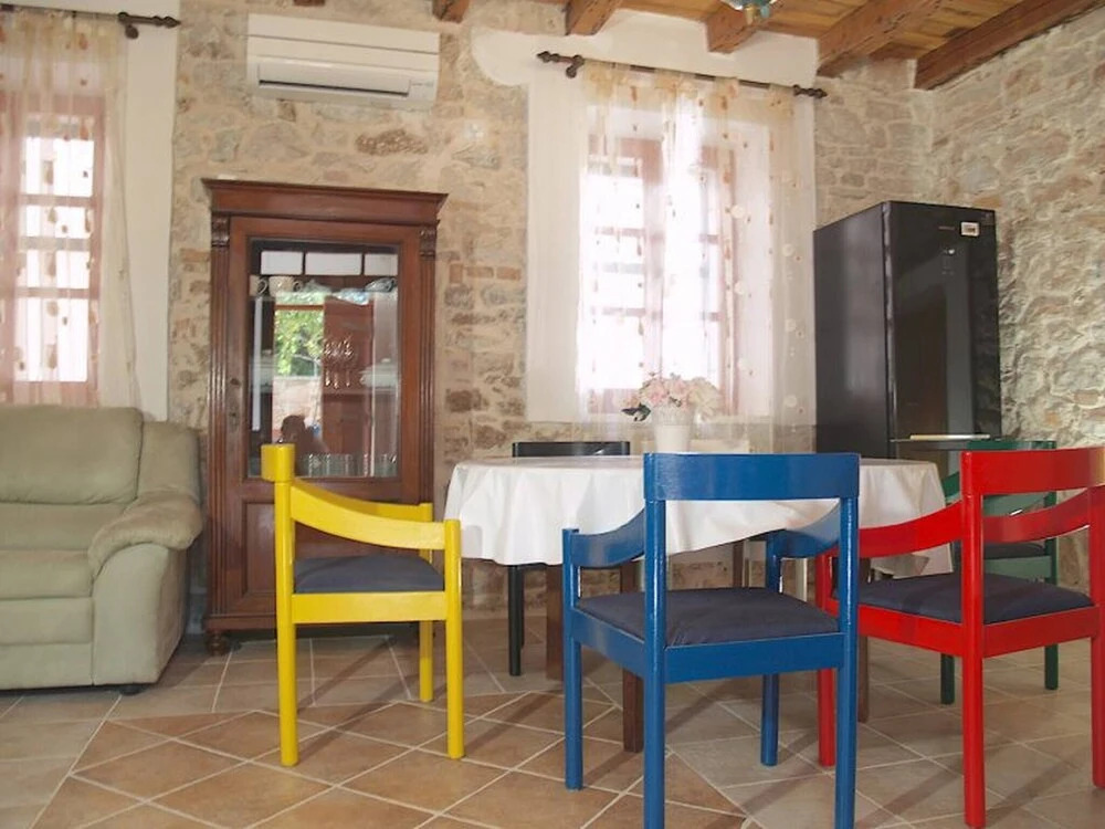 Dalmatian Holiday House Kate, Sleeps 6