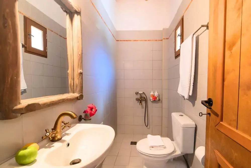 Captain Antonis, Traditional House Close To Chania