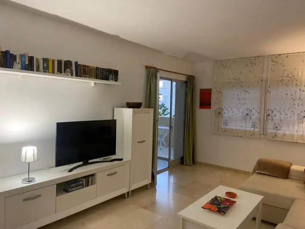 Estepona Port Apartment