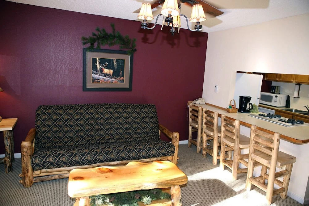 Fawn Valley Inn: 297