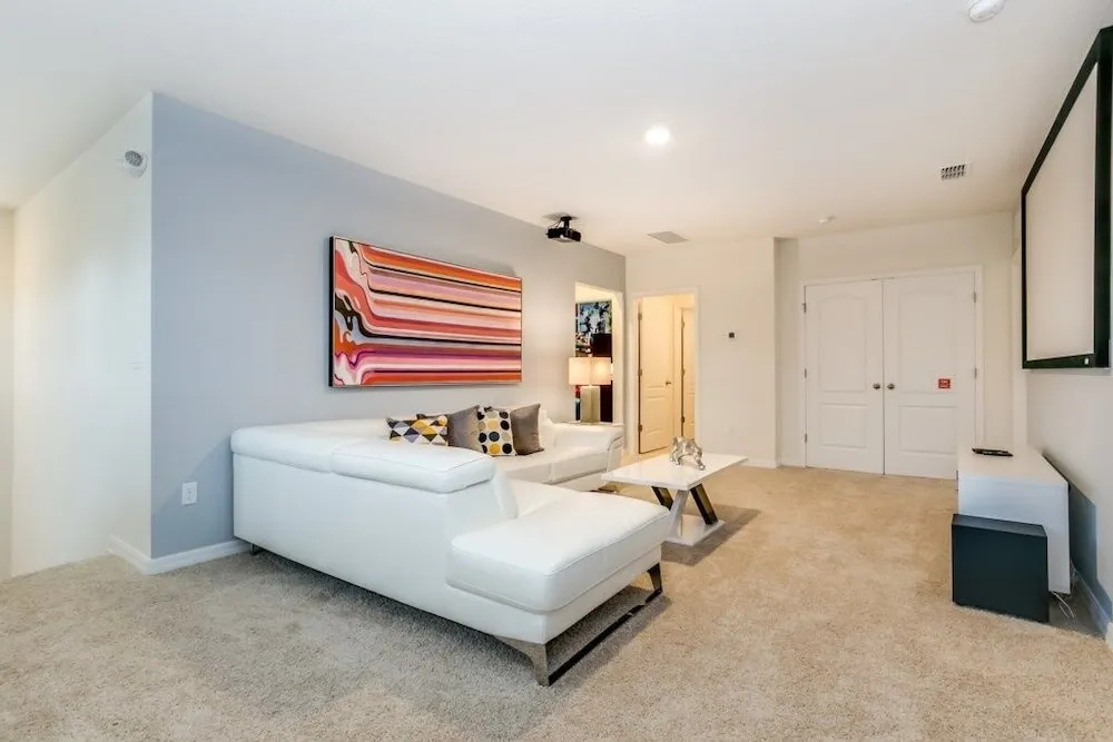 7028OAKWOOD