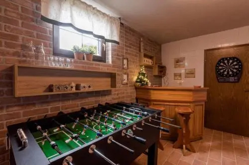 Cosy Hill Home Rucman With a Breathtaking View