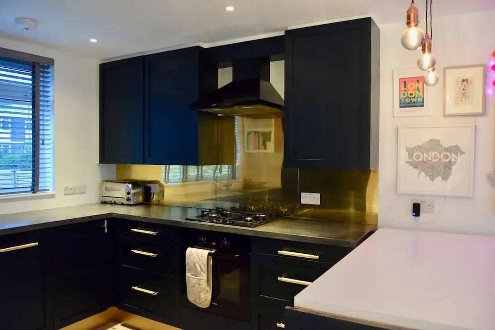 Stunning Battersea Home 1 Bedroom With Garden