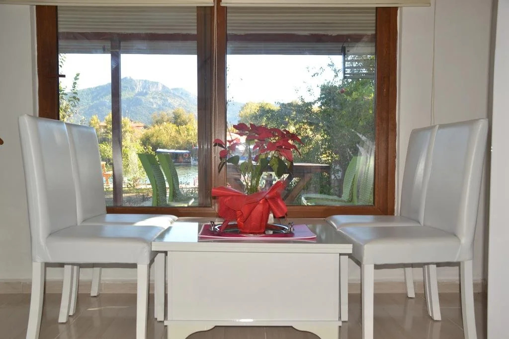 Villa Yalili