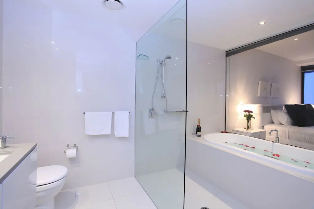 Circle on Cavil Holidays Gold Coast