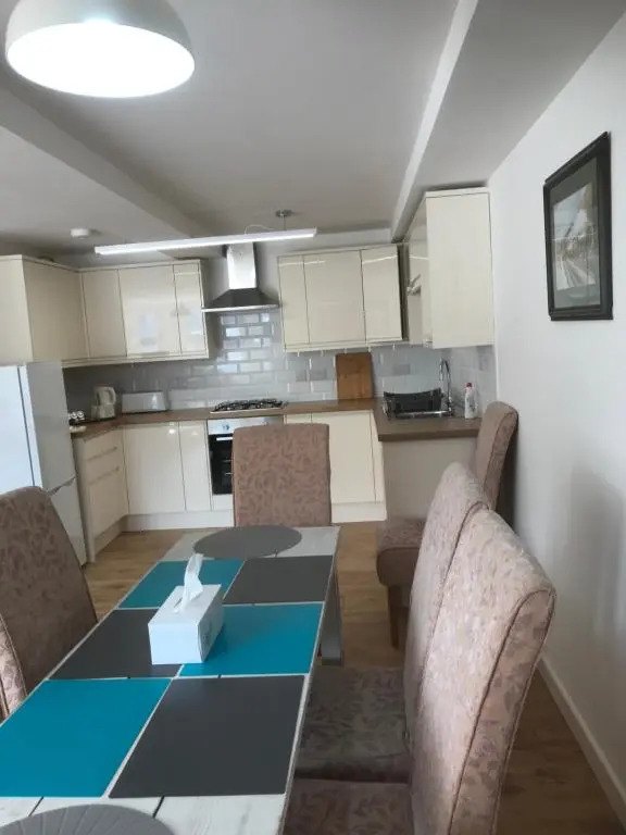 Runnacleave Court, apartment 2