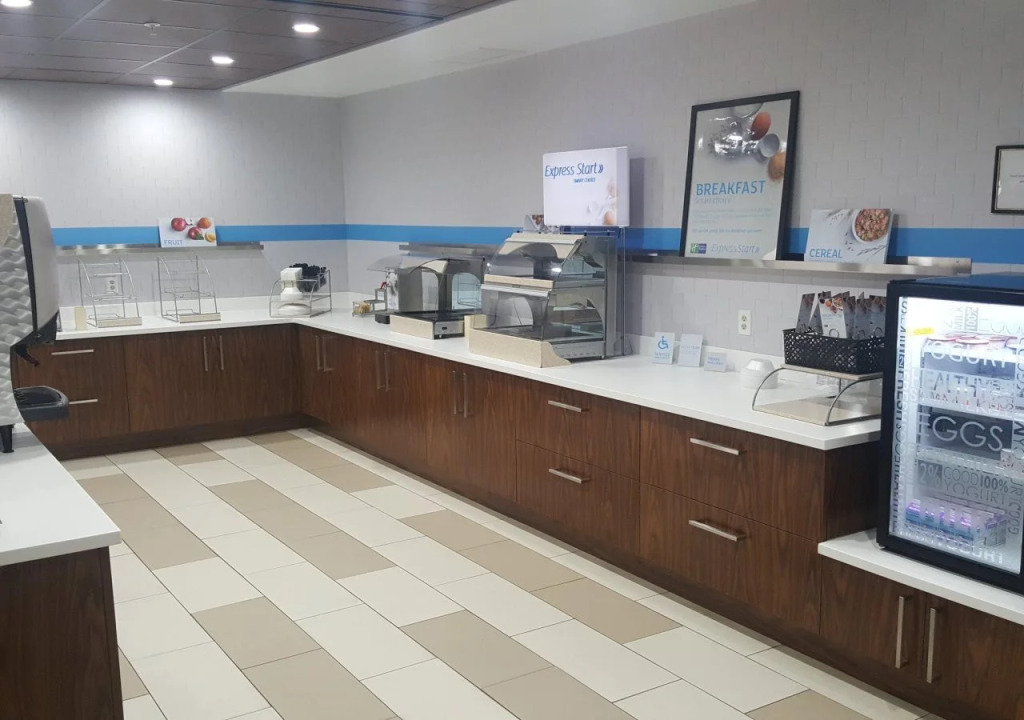 Holiday Inn Express & Suites Alamogordo Highway 54/70 by IHG