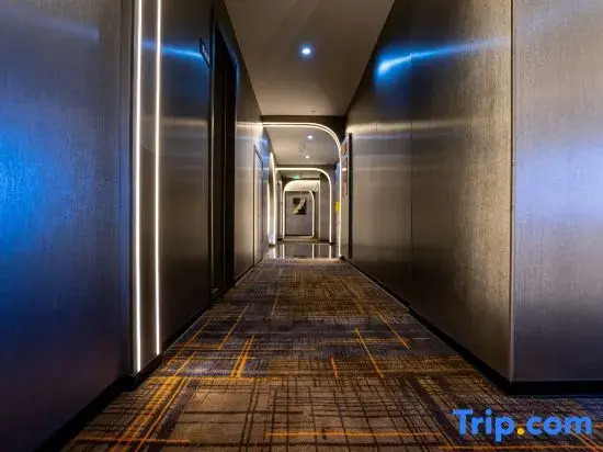 Lanyin Esports Hotel
