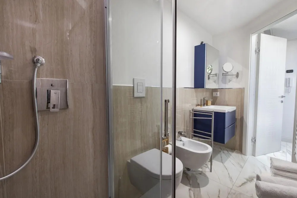 Cannes Old Town Suites