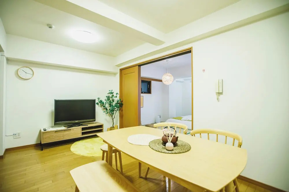 R Residence 谷町