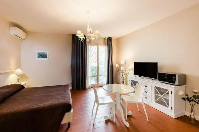 Residence Poggio Golf Chianti Firenze