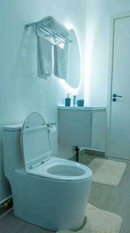 Two Bedroom at Pinecrest by Karibu Stays