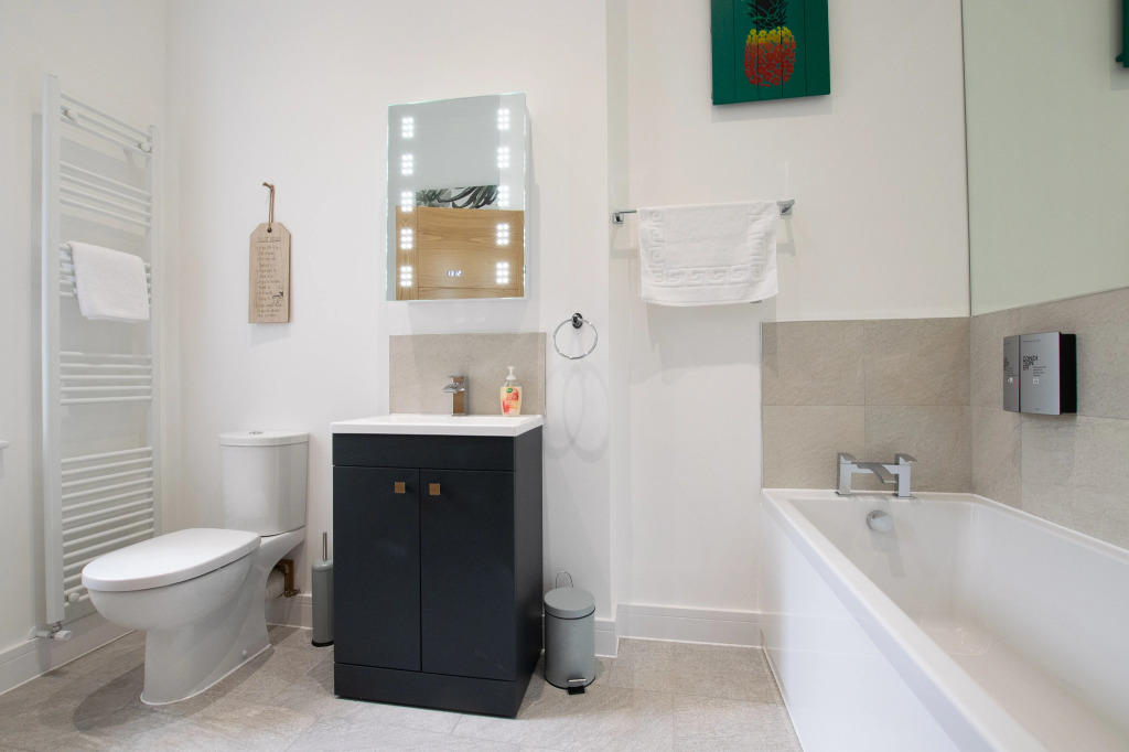 Your Apartment | Bristol Rowan Tree - No.3