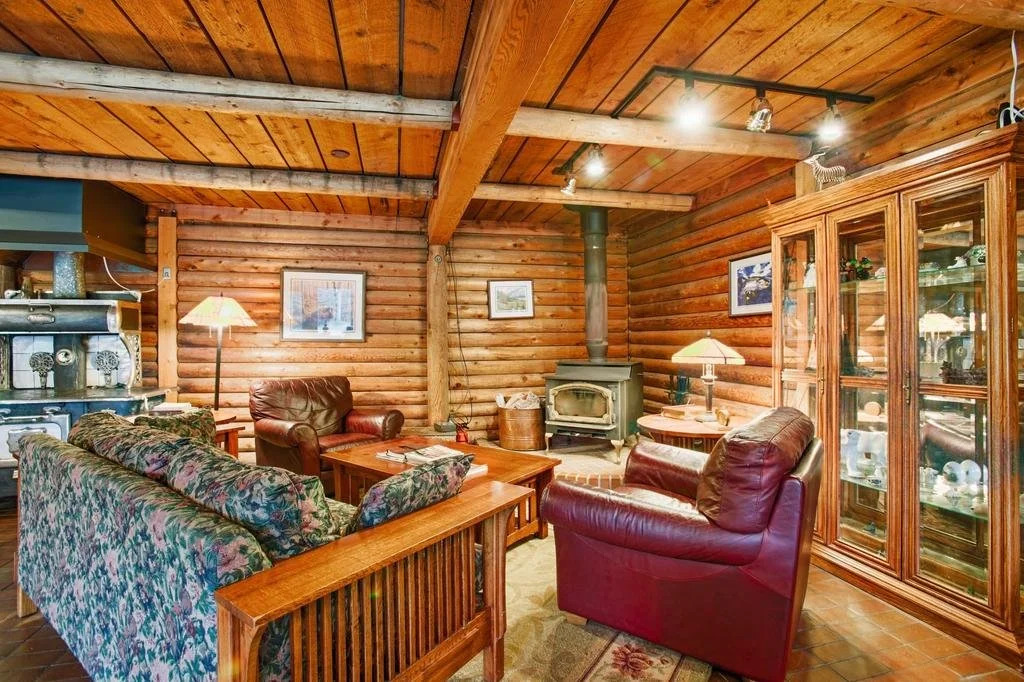 Harbor Creek Lodge