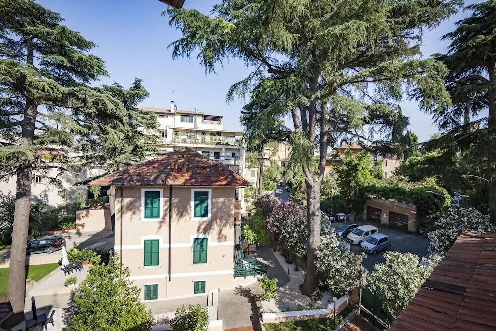 Villa Aurora Residence - Hostel